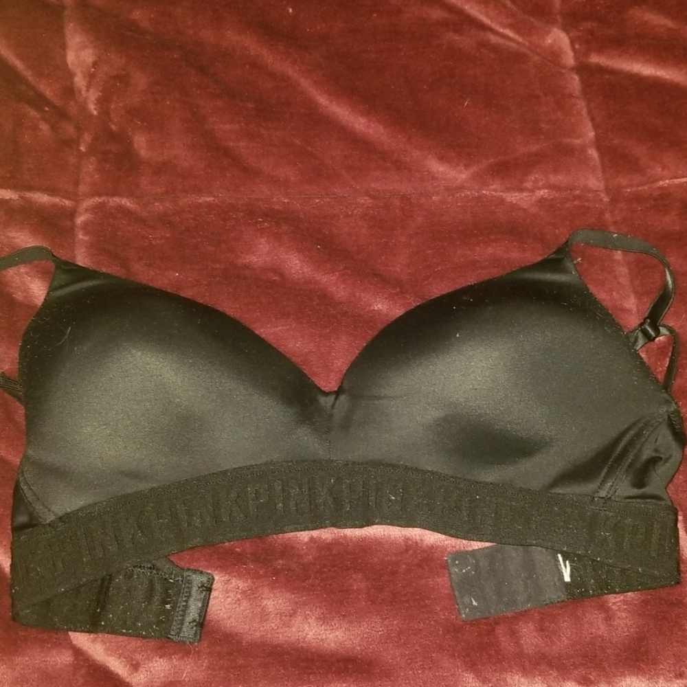 32D victorias secret WIRELESS bra